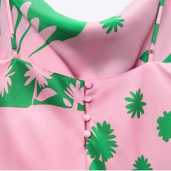 NWT ZARA Satin Effect Dress XS Blogger’s Favorite - Picture 6 of 9